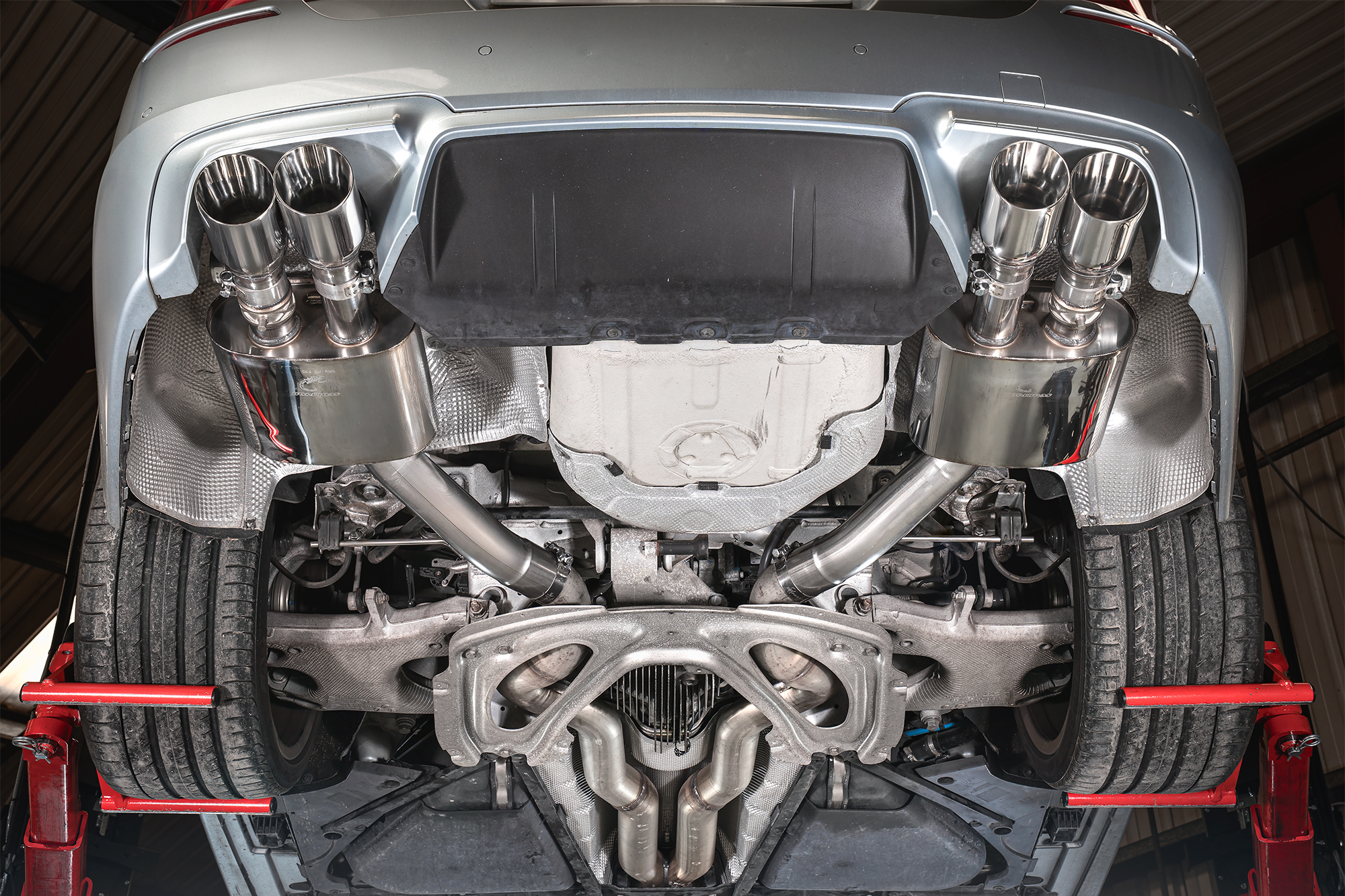 BMW - M5 F10 - Zadný tlmičs only – Obrázok 3